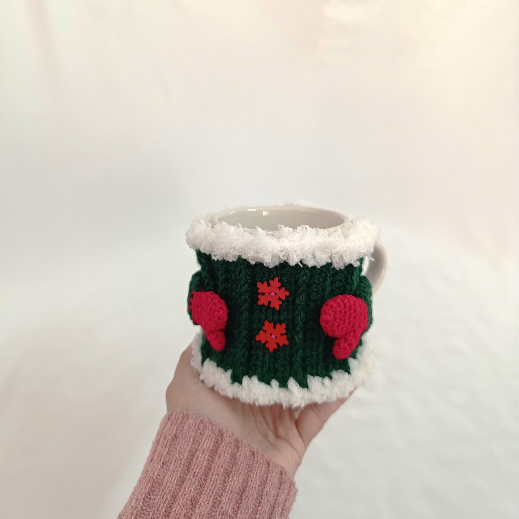 Christmas Mug Jumper - Crochet Pattern