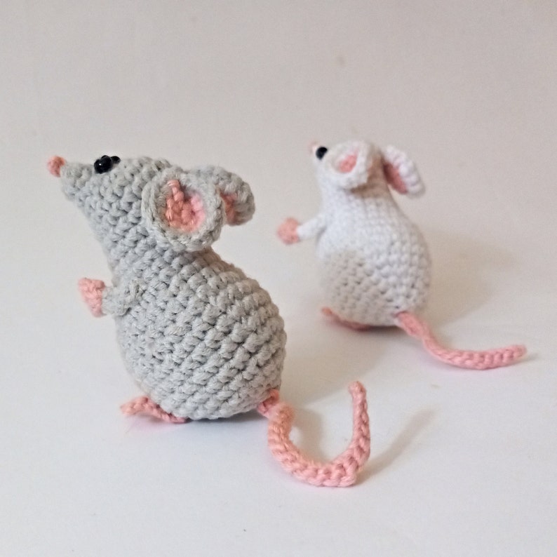 Small Mouse Crochet Pattern