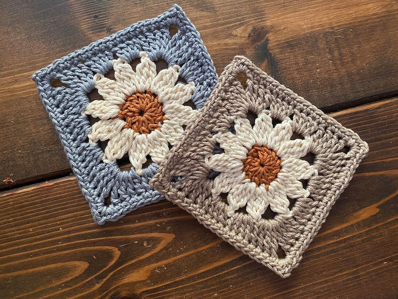 Daisy Granny Square Crochet Pattern